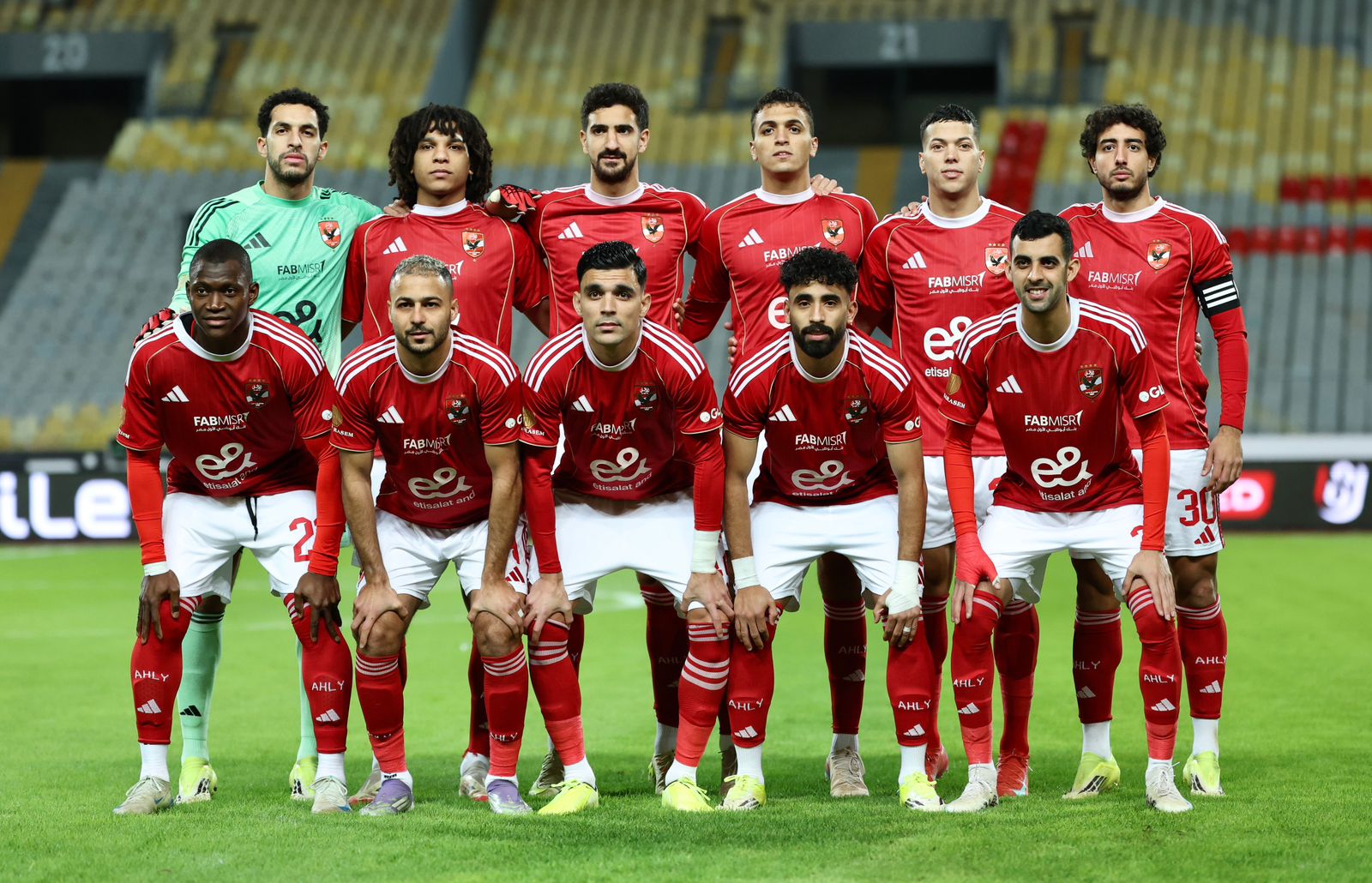 الأهلي يفوز على سموحة بالدوري