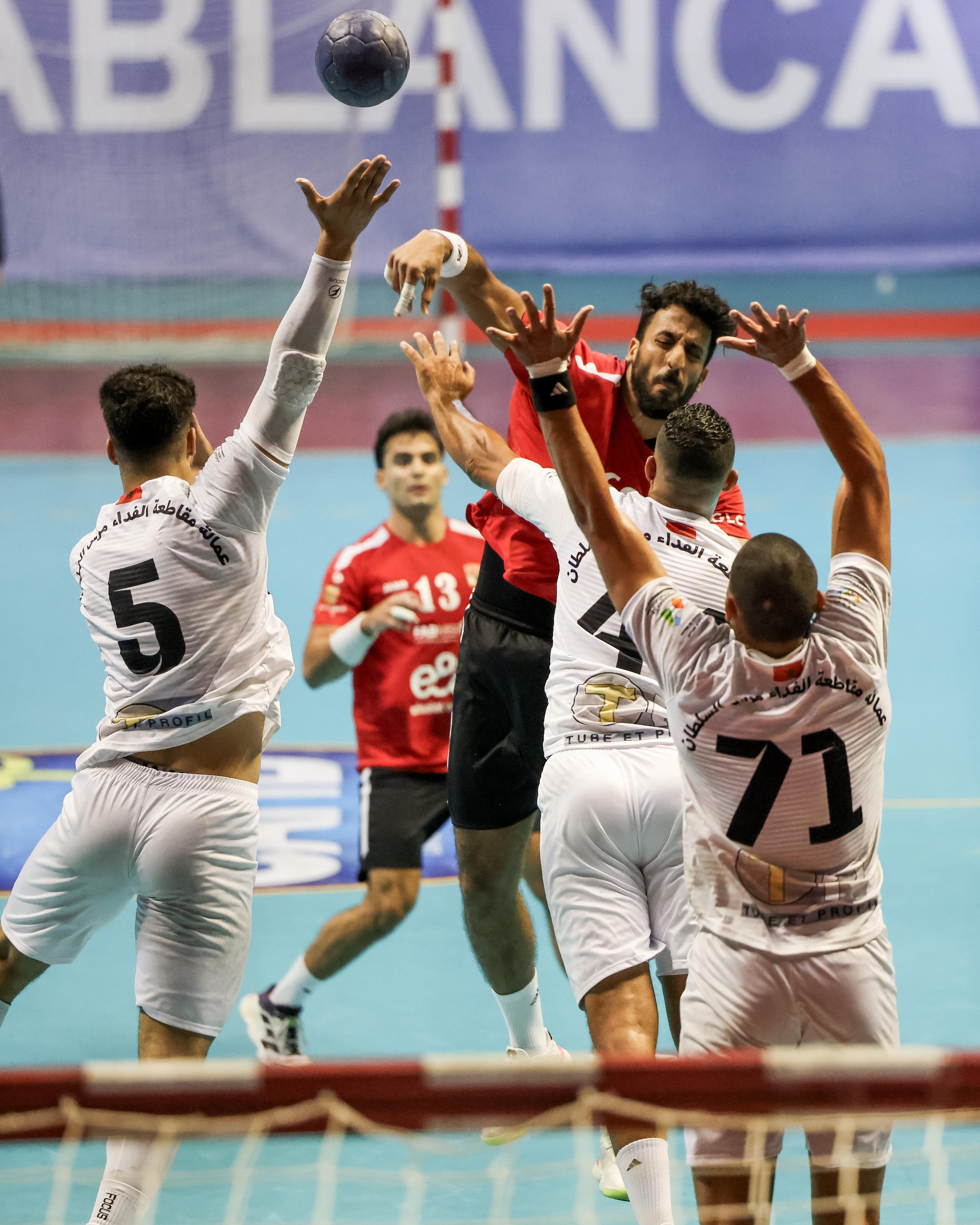 لقطات من فوز رجال اليد على منتدى درب السلطان بنهائي بطولة إفريقيا