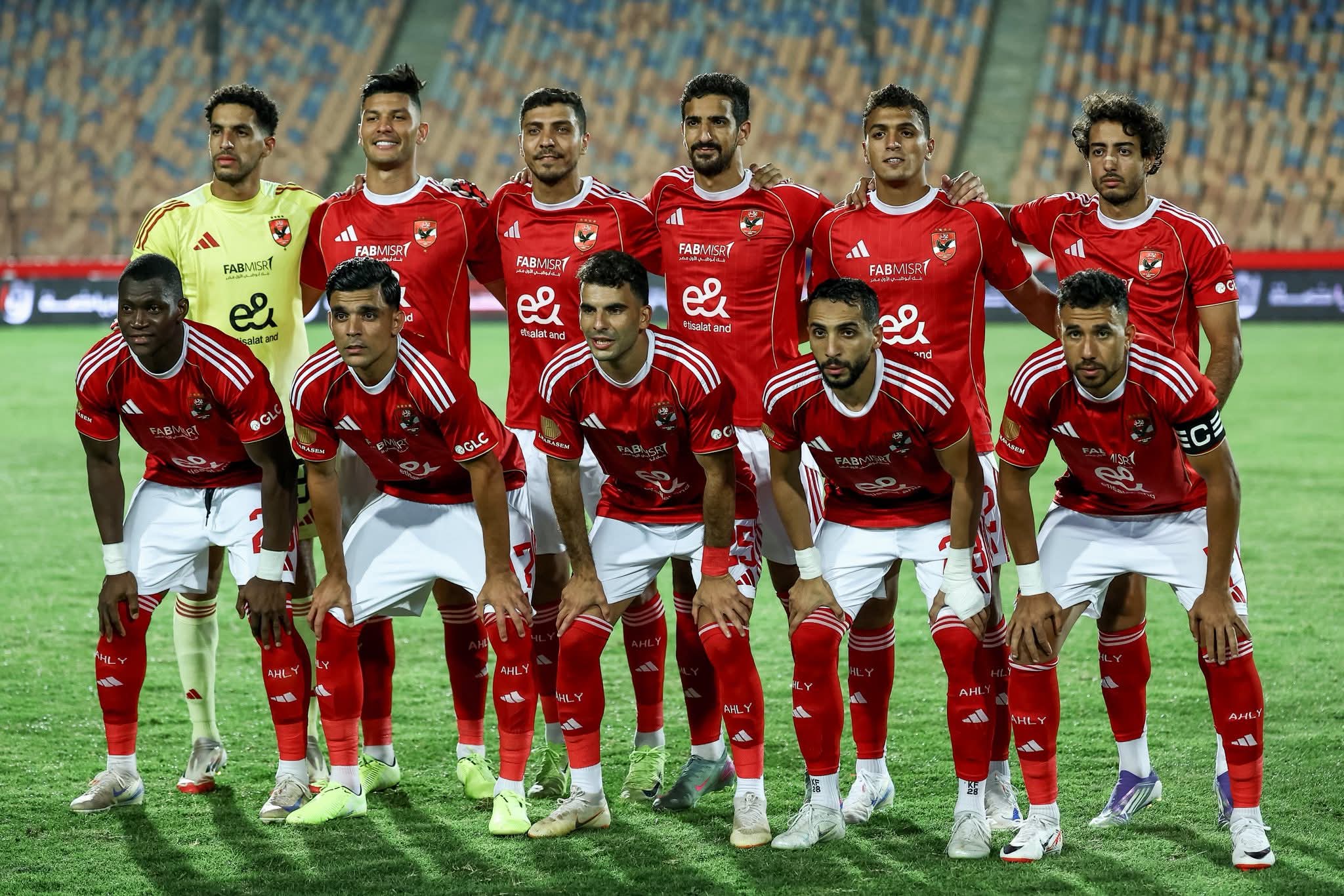 الأهلي يفوز على فاركو ٤-١ بالدوري